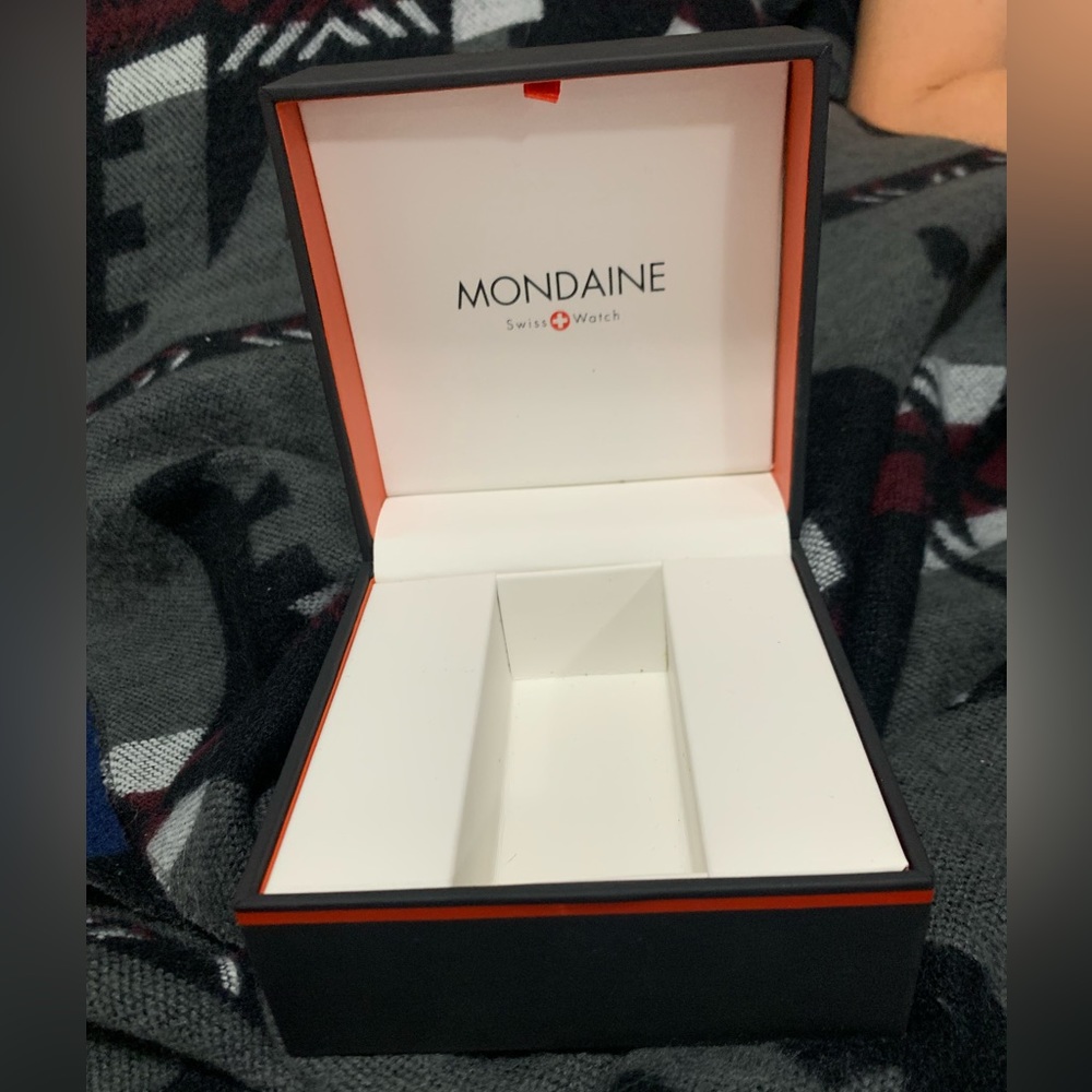 Mondaine watch presentation box ✅